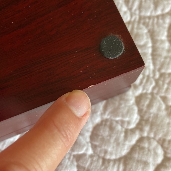 Gently used boxed wine opener set - Picture 4 of 4